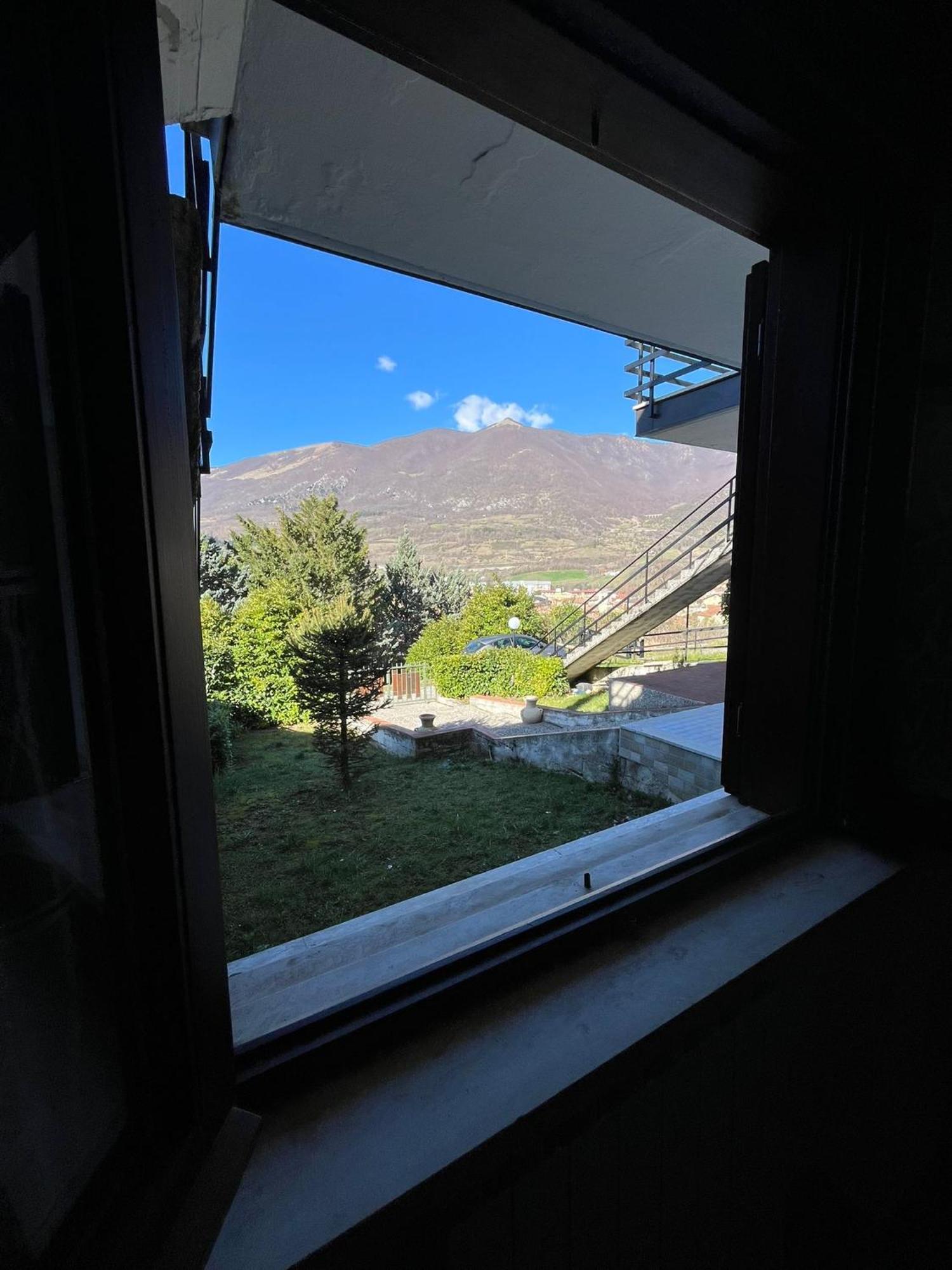 Apartamento Il Rifugio Di Carmine Castel Di Sangro Exterior foto