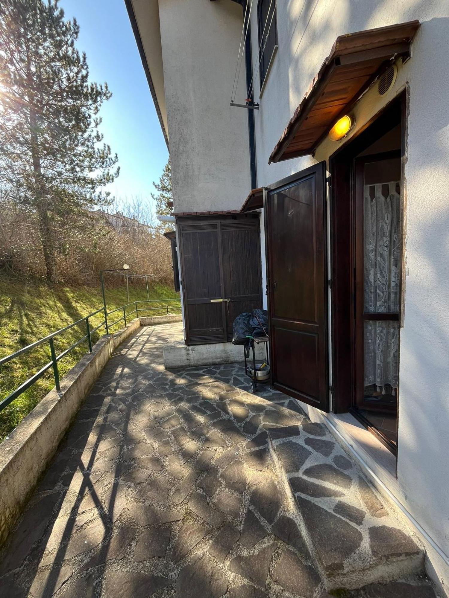 Apartamento Il Rifugio Di Carmine Castel Di Sangro Exterior foto